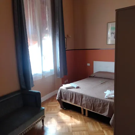 Palace '700 And Bed and breakfast Bolonia